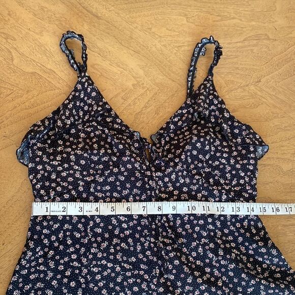 Urban Outfitters Dress Forum Black Mini Daisy Print Ditsy Dress Size Small - Picture 8 of 10